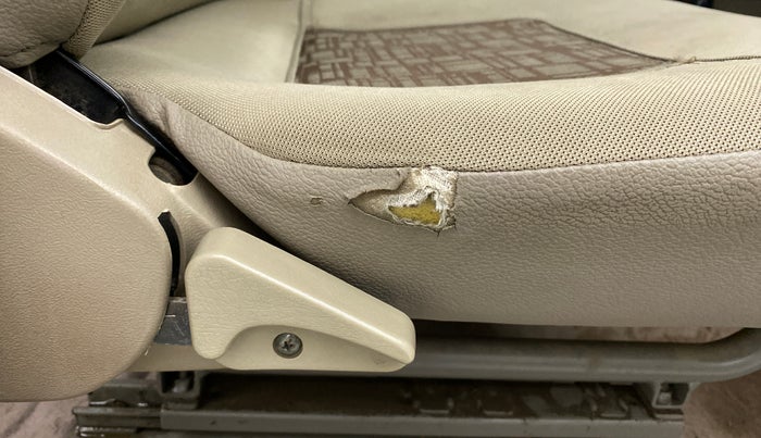 2017 Mahindra Bolero Power+ ZLX, Diesel, Manual, 21,778 km, Driver Side Adjustment Panel