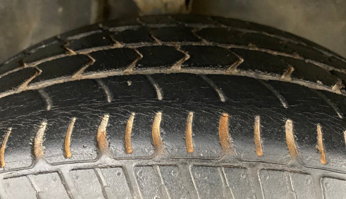 2018 Maruti Alto K10 VXI (O), Petrol, Manual, 32,278 km, Right Front Tyre Tread