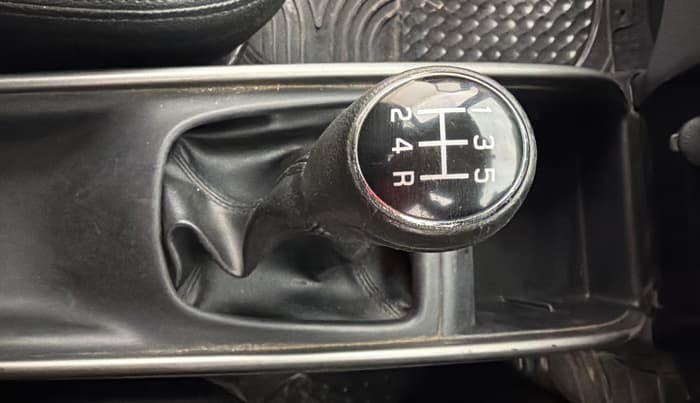 2019 Maruti Baleno DELTA PETROL 1.2, Petrol, Manual, 45,327 km, Gear Lever