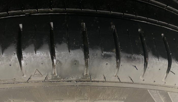 2022 Skoda KUSHAQ ACTIVE 1.0L TSI MT, Petrol, Manual, 18,842 km, Left Rear Tyre Tread