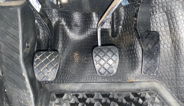 2022 Skoda KUSHAQ ACTIVE 1.0L TSI MT, Petrol, Manual, 18,842 km, Pedals