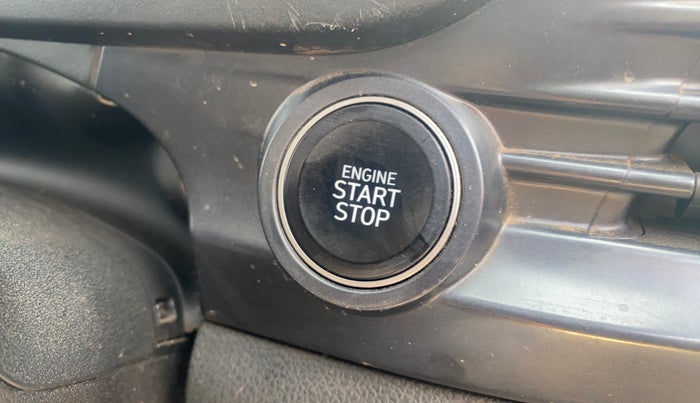 2021 Hyundai NEW I20 ASTA 1.2 MT, Petrol, Manual, 47,863 km, Keyless Start/ Stop Button