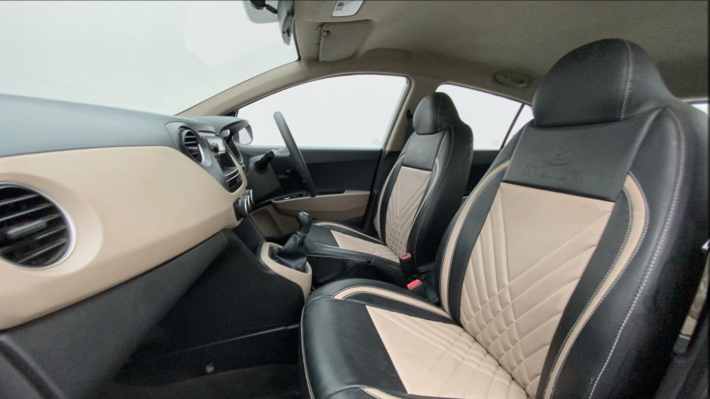 2016 Hyundai Grand i10 MAGNA 1.2 KAPPA VTVT, Petrol, Manual, 17,790 km, Right Side Front Door Cabin