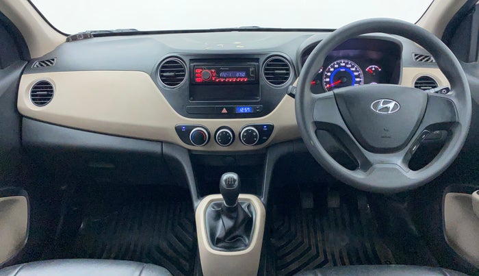 2016 Hyundai Grand i10 MAGNA 1.2 KAPPA VTVT, Petrol, Manual, 17,790 km, Dashboard