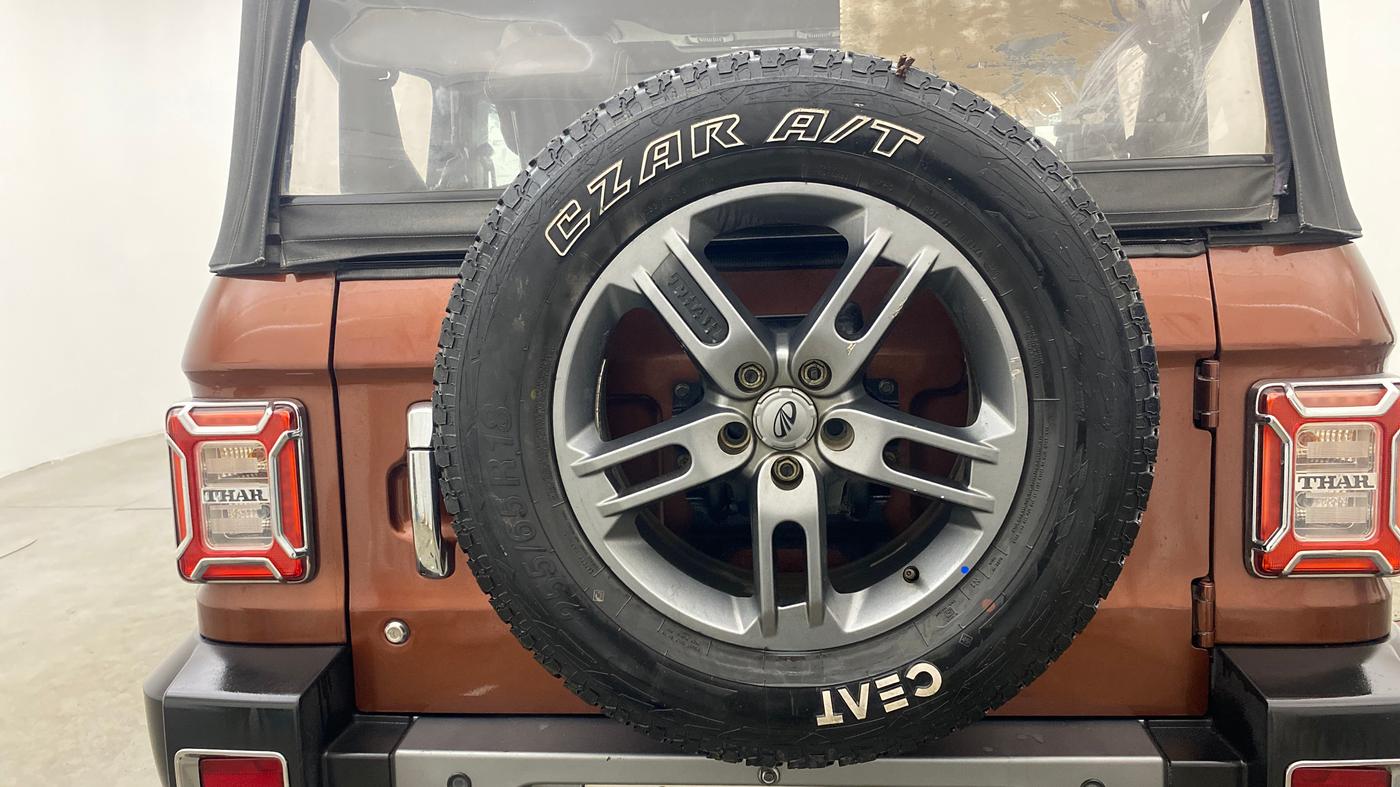 2020 Mahindra Thar LX D 4WD MT CONVERTIBLE, Diesel, Manual, 47,876 km, Spare Tyre