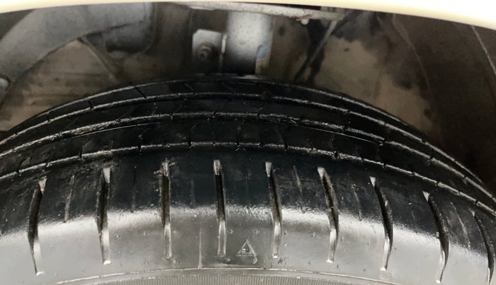 2022 Maruti Baleno ALPHA 1.2 AGS, Petrol, Automatic, 30,642 km, Left Front Tyre Tread