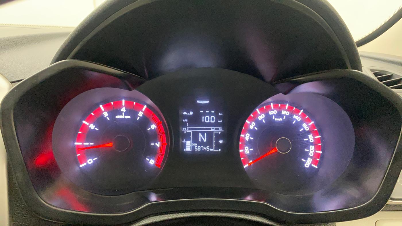 2019 Mahindra XUV300 W6 1.2 PETROL, Petrol, Manual, 59,391 km, Odometer Image