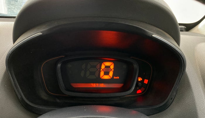 2016 Renault Kwid RXT 0.8, Petrol, Manual, 76,709 km, Odometer Image