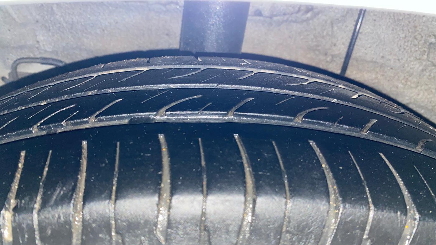 2016 Hyundai Xcent S 1.2, Petrol, Manual, 69,413 km, Right Rear Tyre Tread