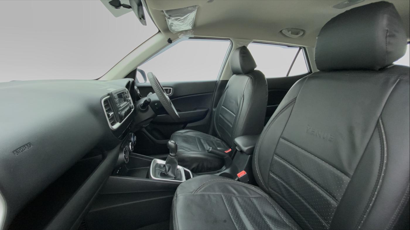 2021 Hyundai VENUE S MT 1.2 KAPPA, Petrol, Manual, 6,179 km, Right Side Front Door Cabin