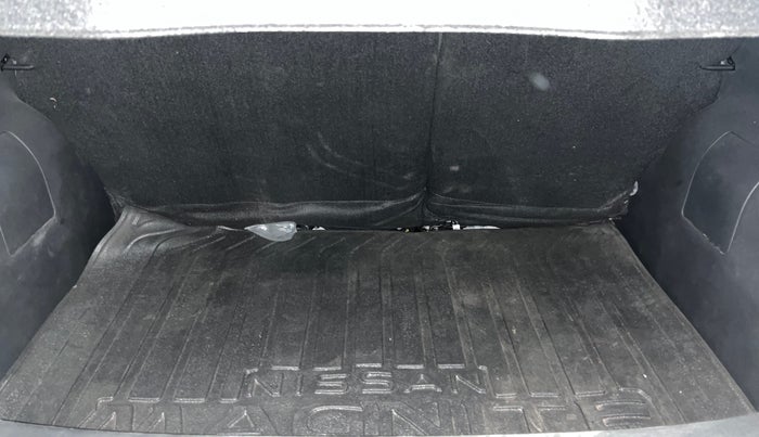 2025 Nissan MAGNITE N-Connecta B4D 1.0 Petrol AMT, Petrol, Automatic, 9,435 km, Boot Inside