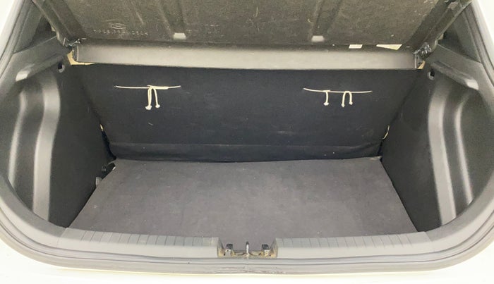 2019 Hyundai Elite i20 MAGNA PLUS 1.2, Petrol, Manual, 36,005 km, Boot Inside