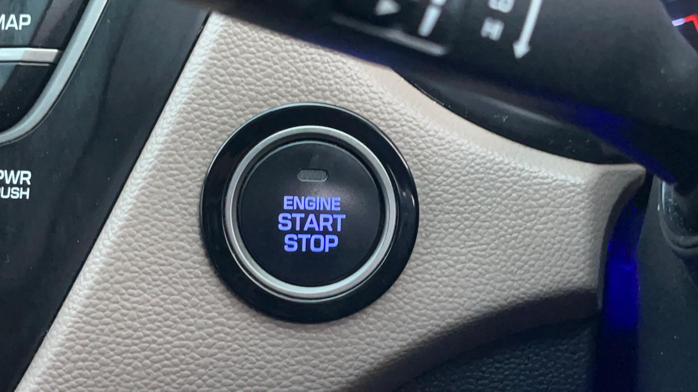 2019 Hyundai Elite i20 ASTA 1.2 (O), Petrol, Manual, 71,991 km, Keyless Start/ Stop Button