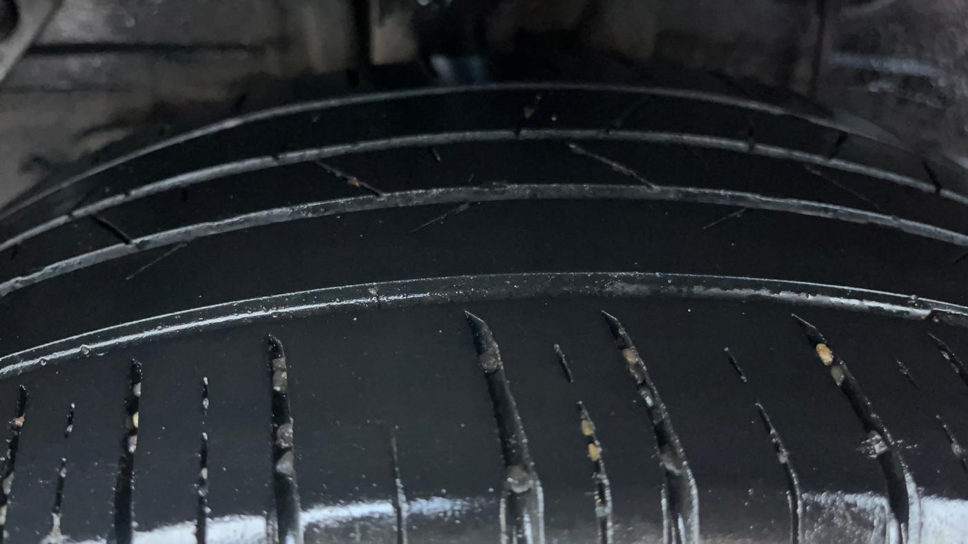 2019 Hyundai Elite i20 ASTA 1.2 (O), Petrol, Manual, 71,991 km, Right Rear Tyre Tread