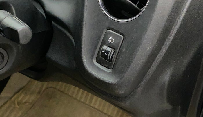 2014 Honda Amaze 1.2L I-VTEC VX AT, Petrol, Automatic, 75,230 km, Dashboard - Headlight height adjustment not working