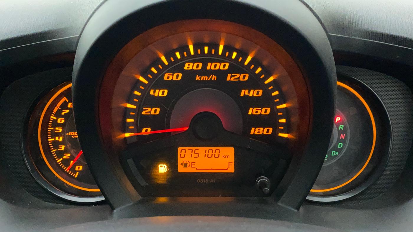 2014 Honda Amaze 1.2L I-VTEC VX AT, Petrol, Automatic, 75,230 km, Odometer Image