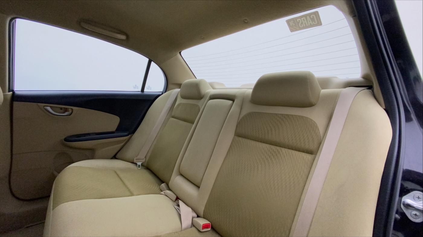 2014 Honda Amaze 1.2L I-VTEC VX AT, Petrol, Automatic, 75,230 km, Right Side Rear Door Cabin