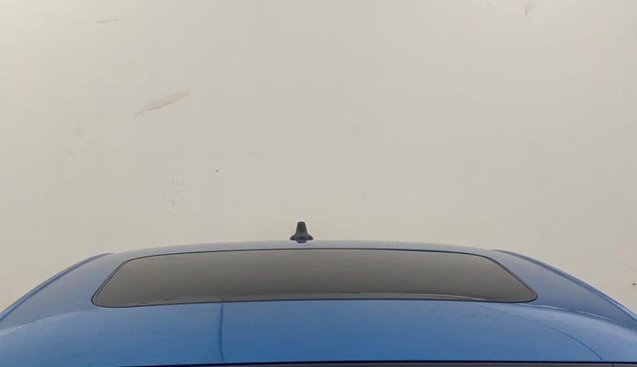 2022 Skoda SLAVIA STYLE 1.0L TSI AT, Petrol, Automatic, 17,567 km, Moonroof/ Sunroof