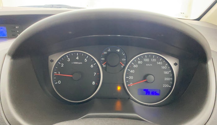 2014 Hyundai i20 SPORTZ 1.2, Petrol, Manual, 39,099 km, Odometer Image