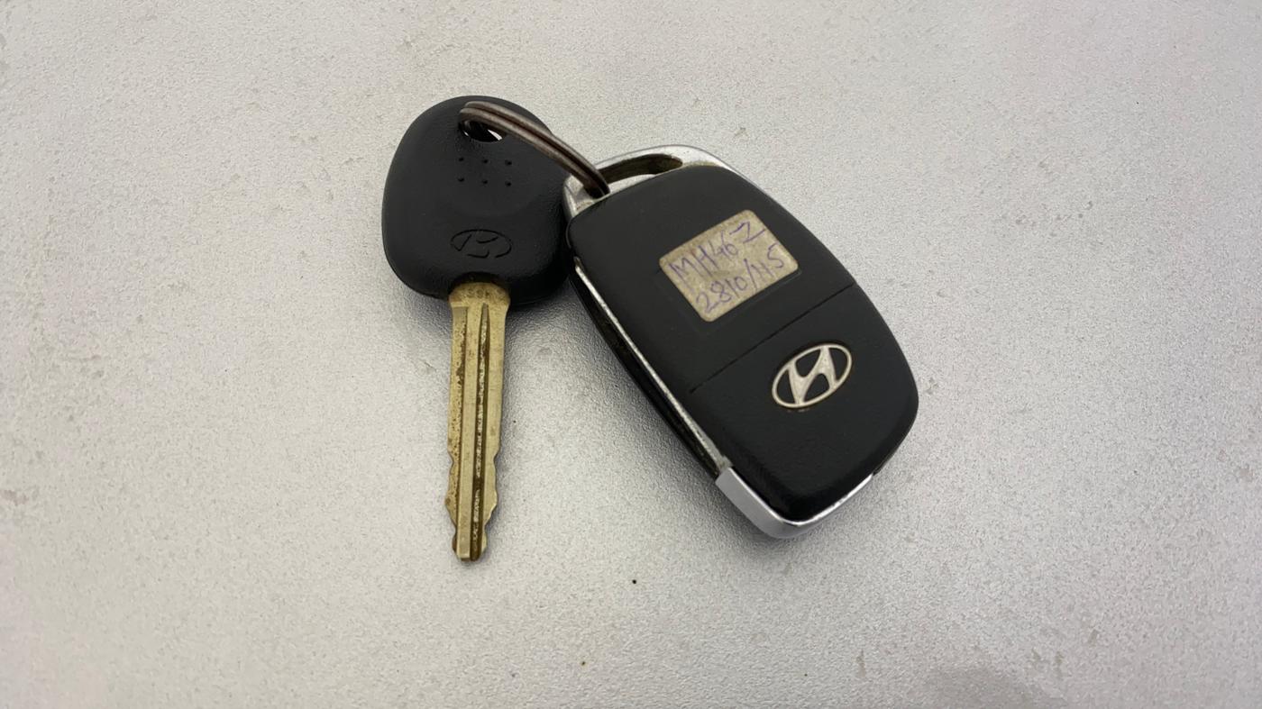2014 Hyundai i20 SPORTZ 1.2, Petrol, Manual, 39,099 km, Key Close Up