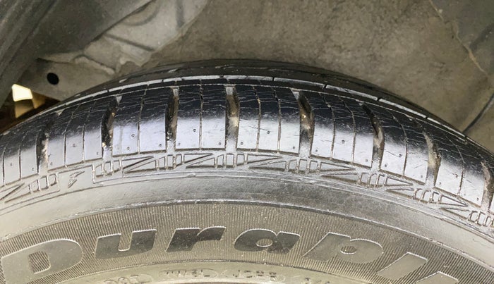 2014 Hyundai i20 SPORTZ 1.2, Petrol, Manual, 39,099 km, Right Rear Tyre Tread