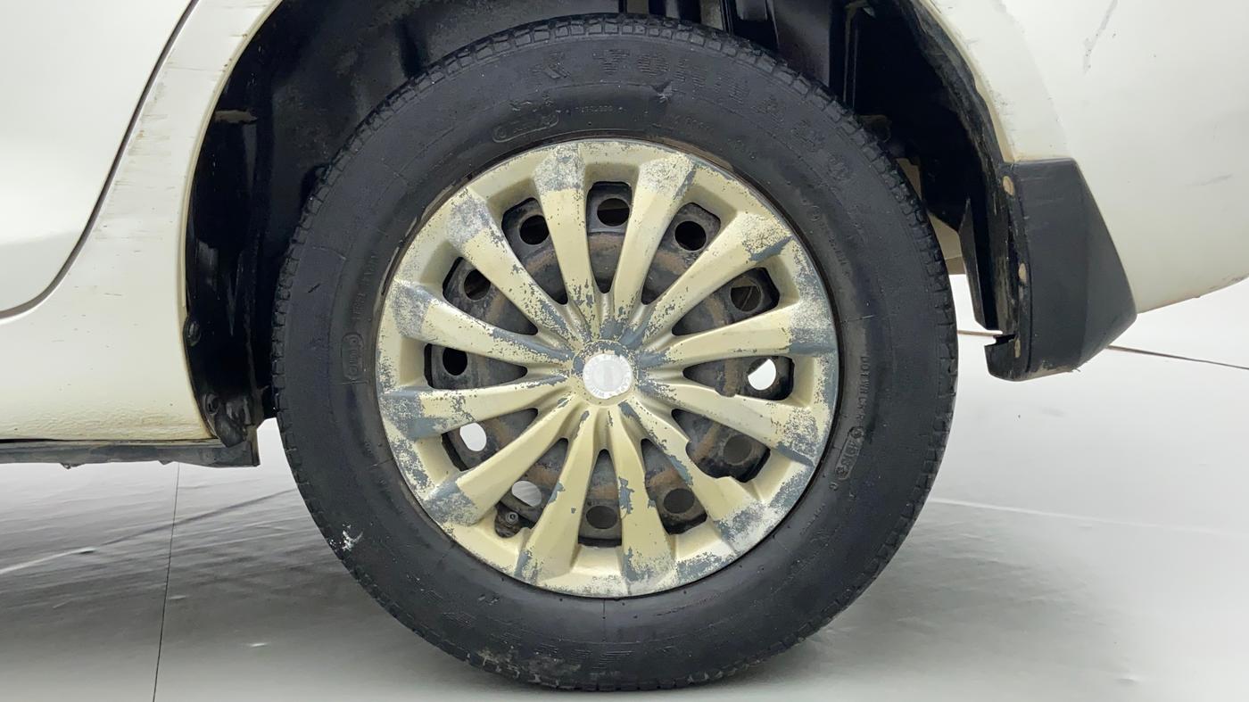 2013 Maruti Swift Dzire VXI, Petrol, Manual, 32,587 km, Left Rear Wheel
