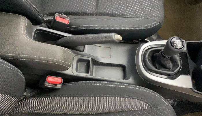 2018 Honda WR-V 1.2L I-VTEC VX MT, Petrol, Manual, 78,317 km, Gear Lever