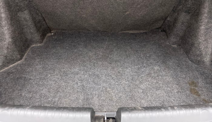 2016 Honda Amaze 1.2 SMT I VTEC, Petrol, Manual, 41,233 km, Boot Inside