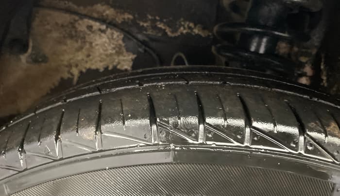 2022 Maruti Alto VXI, Petrol, Manual, 29,665 km, Left Front Tyre Tread