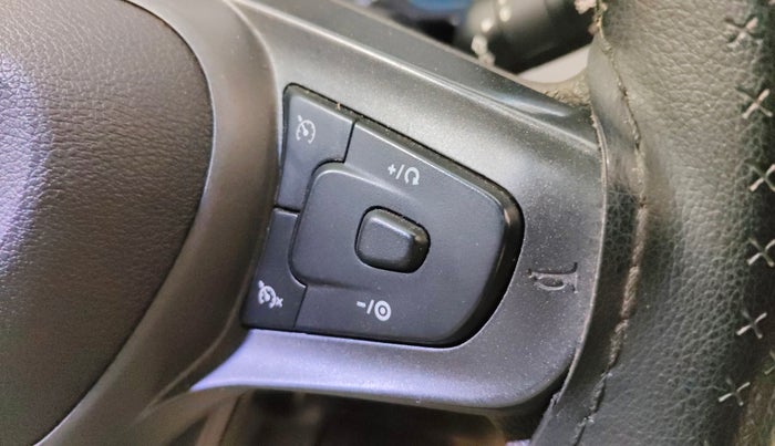 2022 Tata PUNCH  ACCOMPLISHED AMT CAMO EDITION, CNG, Automatic, 51,218 km, Adaptive Cruise Control