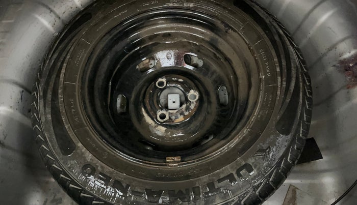 2017 Renault Kwid RXT 1.0, Petrol, Manual, 1,03,756 km, Spare Tyre