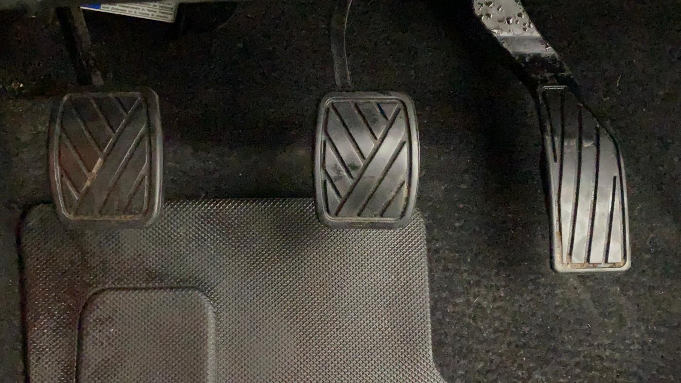2020 Maruti Vitara Brezza ZXI +, Petrol, Manual, 14,424 km, Pedals