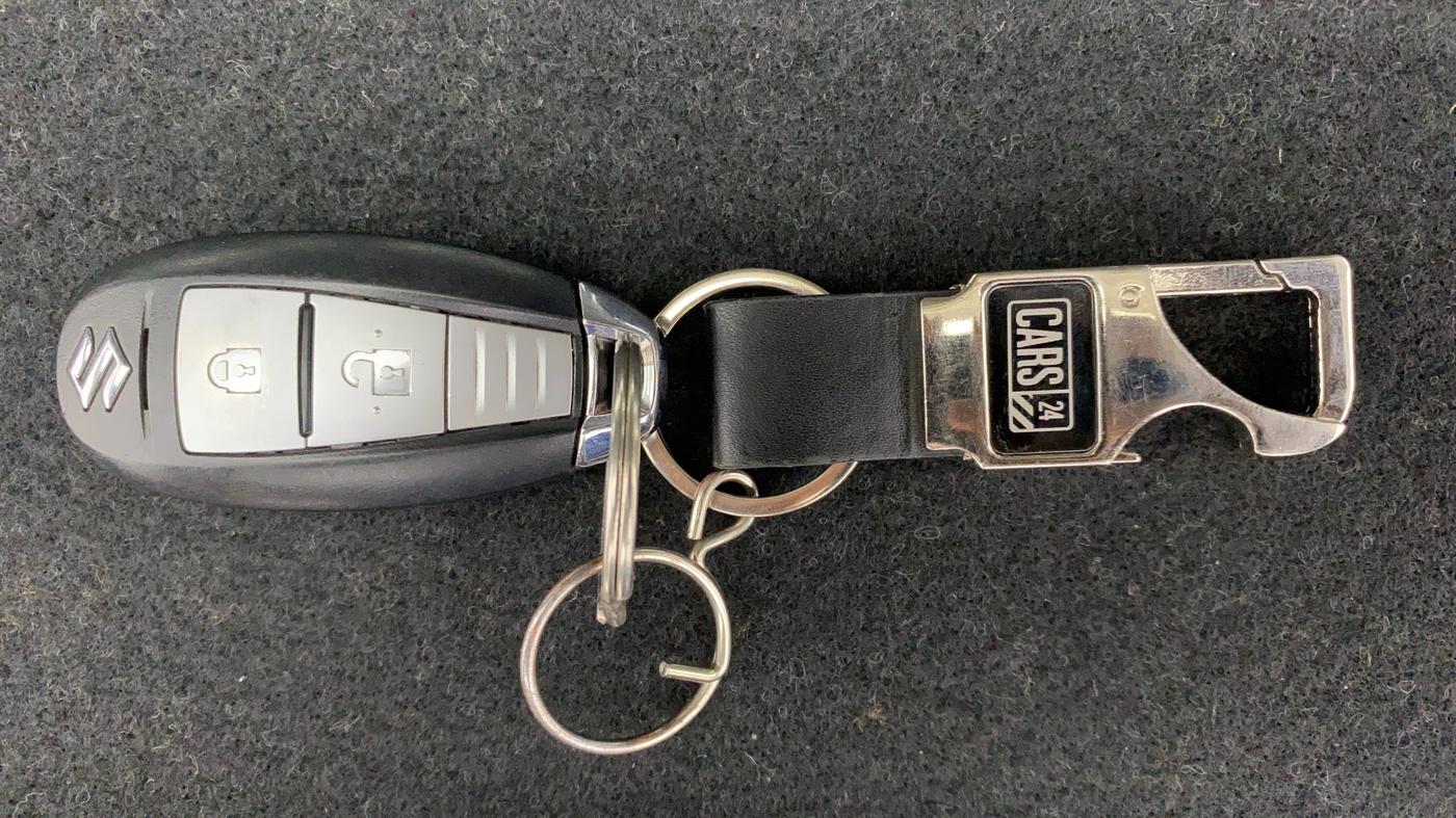 2020 Maruti Vitara Brezza ZXI +, Petrol, Manual, 14,424 km, Key Close Up