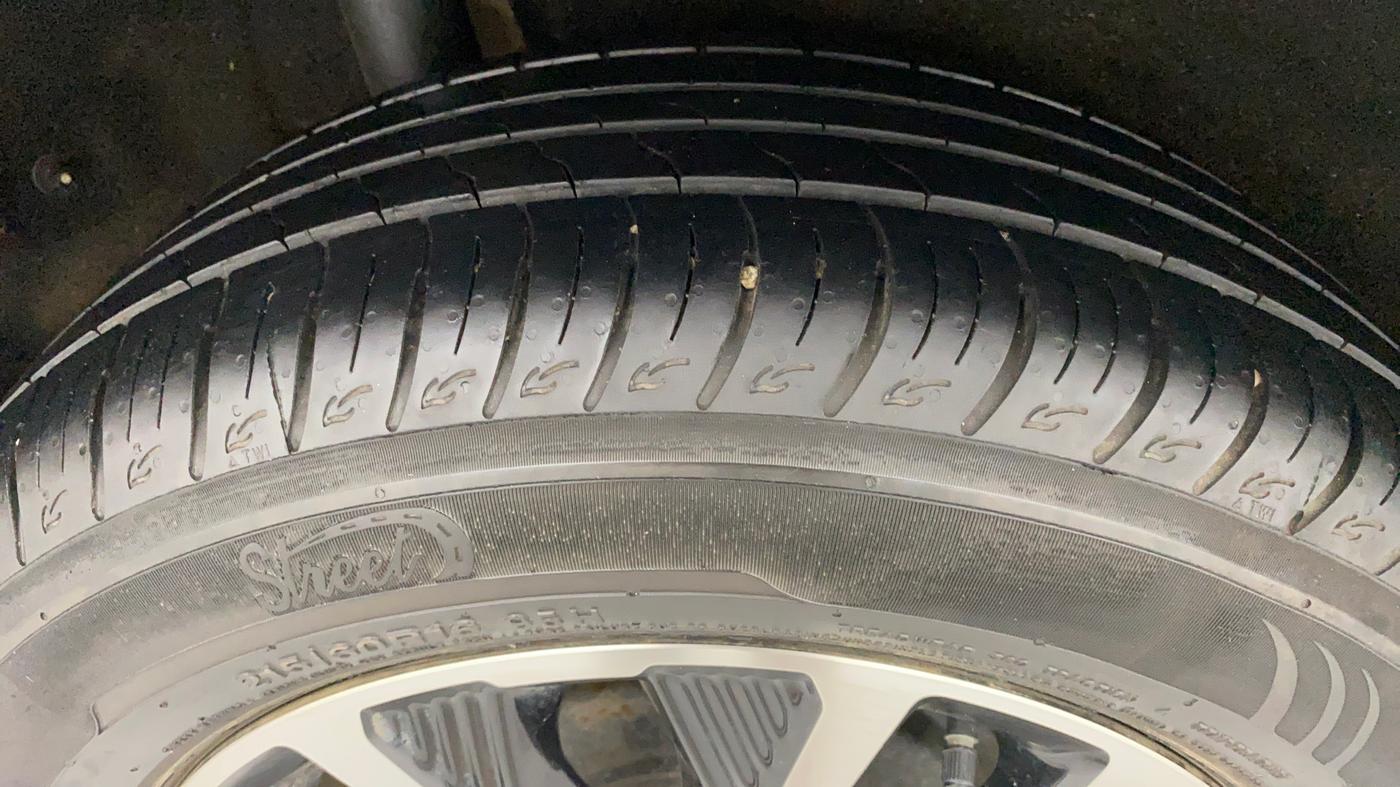 2020 Maruti Vitara Brezza ZXI +, Petrol, Manual, 14,424 km, Right Rear Tyre Tread