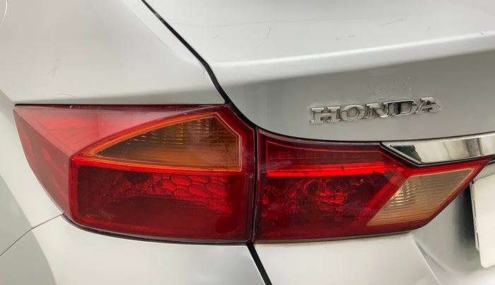 2014 Honda City 1.5L I-VTEC V MT, Petrol, Manual, 62,877 km, Left tail light - Minor scratches