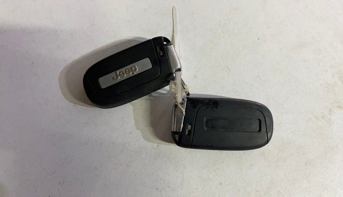 2017 Jeep Compass LIMITED 1.4 PETROL AT, Petrol, Automatic, 79,149 km, Key Close Up