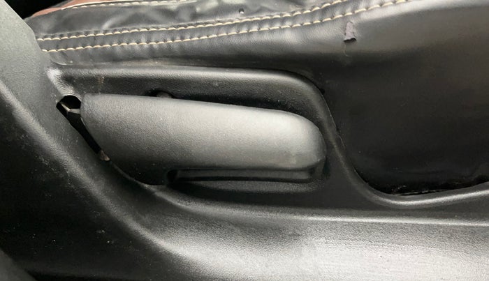 2017 Maruti Swift LXI (O), Petrol, Manual, 71,739 km, Driver Side Adjustment Panel