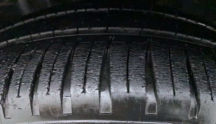 2018 Honda Jazz 1.2 VX AT, Petrol, Automatic, 27,297 km, Right Rear Tyre Tread