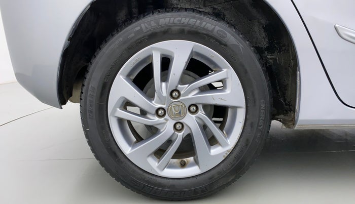 2018 Honda Jazz 1.2 VX AT, Petrol, Automatic, 27,297 km, Right Rear Wheel