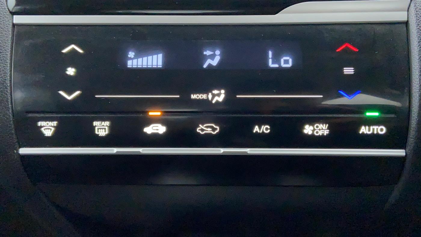 2018 Honda WR-V 1.2 i-VTEC VX MT, Petrol, Manual, 16,678 km, Automatic Climate Control