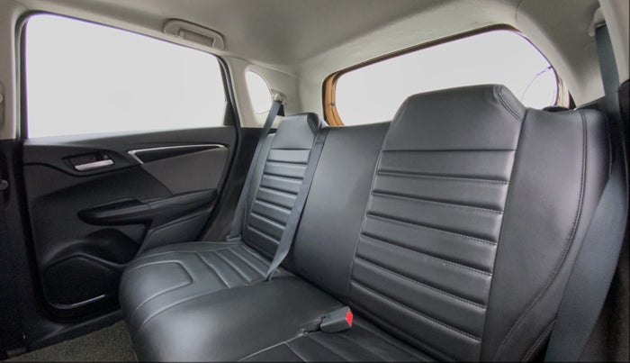2018 Honda WR-V 1.2 i-VTEC VX MT, Petrol, Manual, 16,678 km, Right Side Door Cabin View