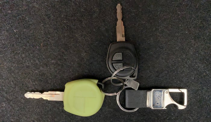2018 Maruti Dzire VXI, Petrol, Manual, 38,445 km, Key Close Up