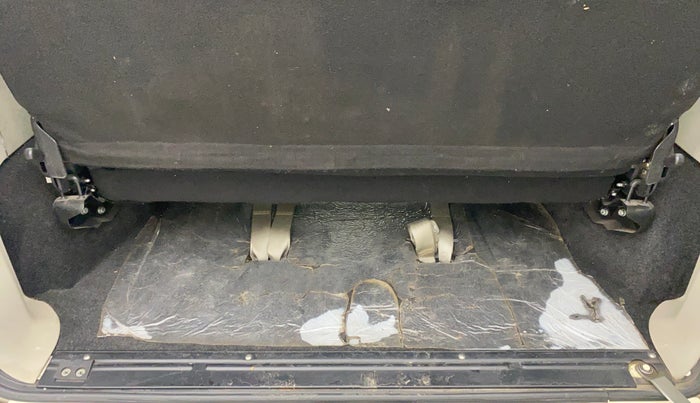 2018 Mahindra Scorpio S11 2WD, Diesel, Manual, 44,363 km, Boot Inside