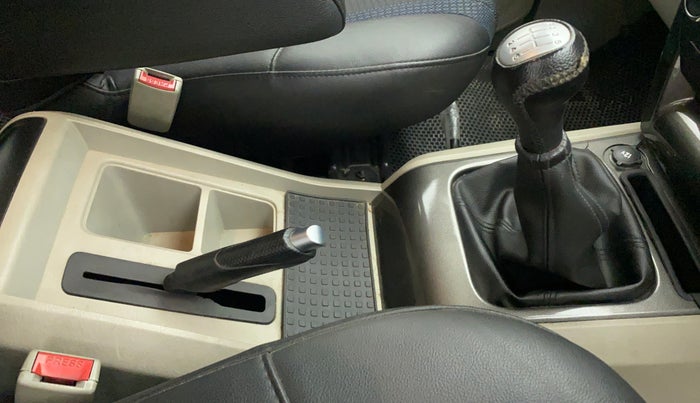 2018 Mahindra Scorpio S11 2WD, Diesel, Manual, 44,363 km, Gear Lever