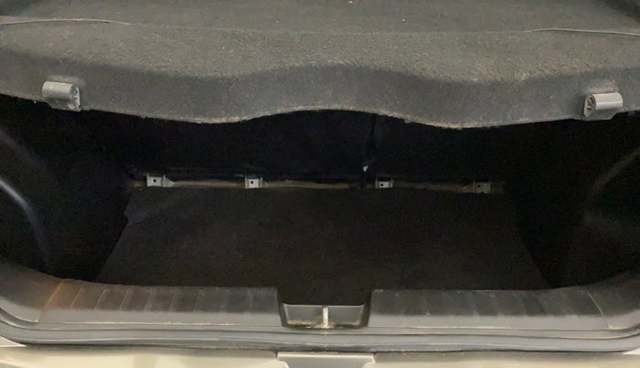 2019 Toyota Glanza G, Petrol, Manual, 35,522 km, Boot Inside