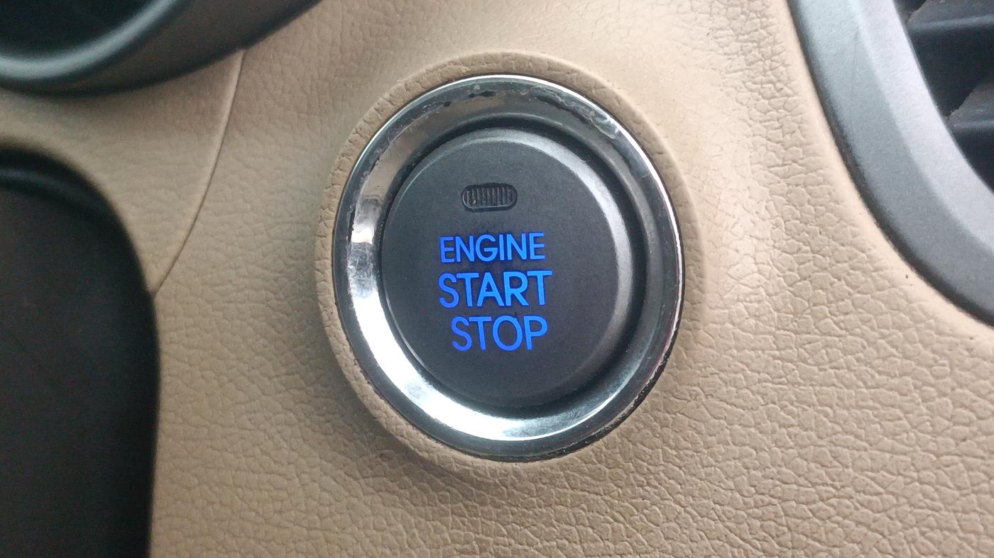 2013 Hyundai New Elantra 1.8 SX MT VTVT, Petrol, Manual, 1,25,457 km, Keyless Start/ Stop Button