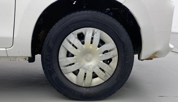 2019 Maruti Alto LXI, Petrol, Manual, 52,162 km, Right Front Wheel