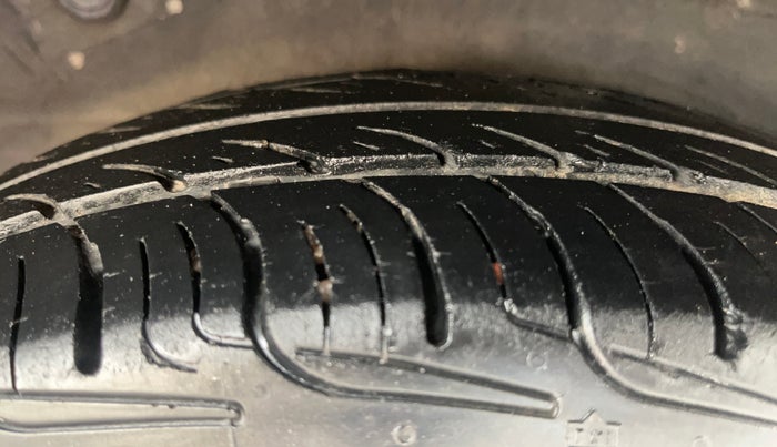 2012 Hyundai i10 ERA 1.1, Petrol, Manual, 97,752 km, Right Rear Tyre Tread