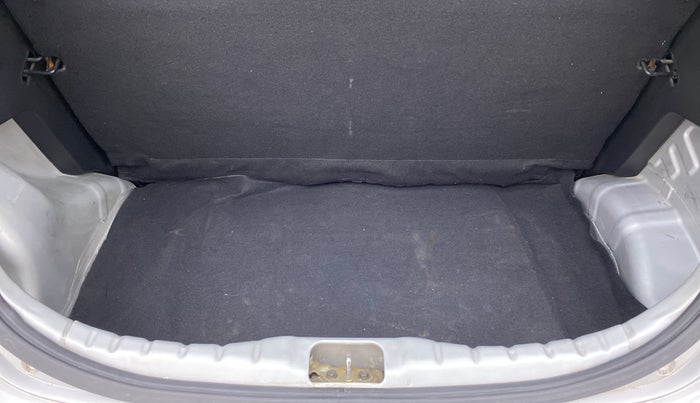 2015 Hyundai Eon ERA PLUS, Petrol, Manual, 29,170 km, Boot Inside