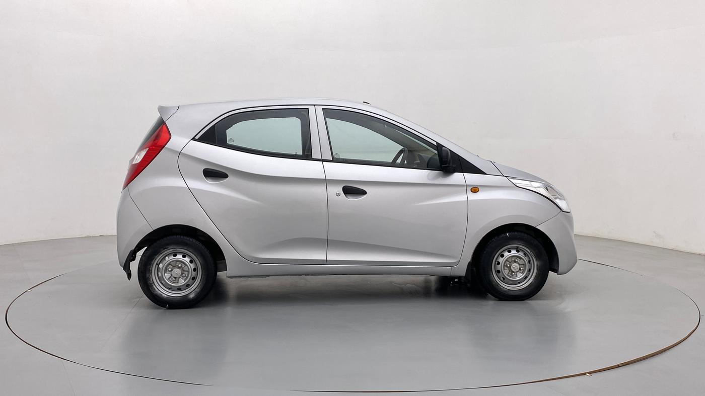 2015 Hyundai Eon ERA PLUS, Petrol, Manual, 29,170 km, Right Side View